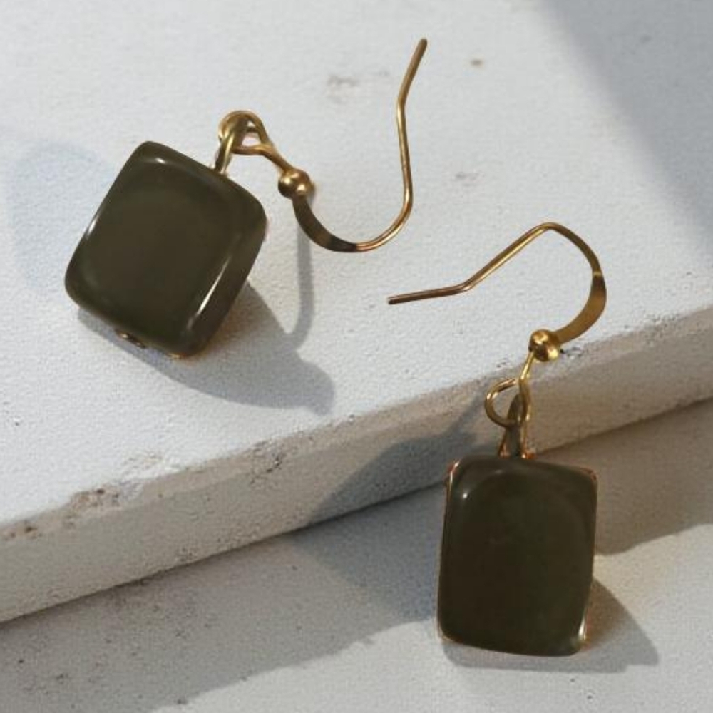 Green Stone Earrings | Vintage Dangle